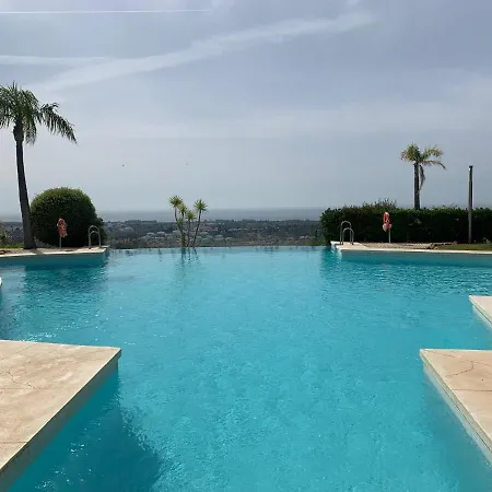 Quartiers Marbella Penthouse In Hacienda Cifuentes Benahavis