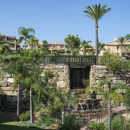 Quartiers Marbella Penthouse In Hacienda Cifuentes Benahavis אסטפונה