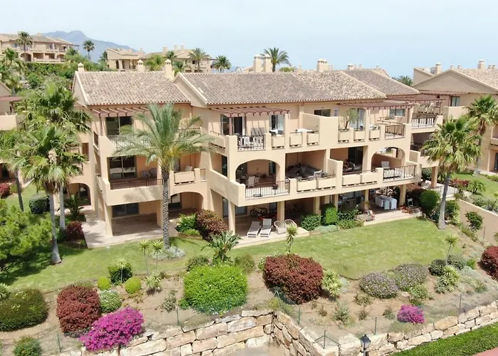 Quartiers Marbella Penthouse In Hacienda Cifuentes Benahavis * Estepona