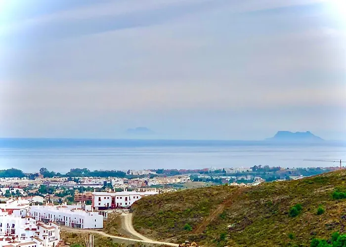 Quartiers Marbella Penthouse In Hacienda Cifuentes Benahavis Estepona