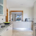 Quartiers Marbella Penthouse In Hacienda Cifuentes Benahavis *
